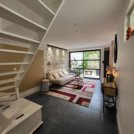 Le Patio - Appartement Calme - Hyper Centre Pau Eksteriør billede